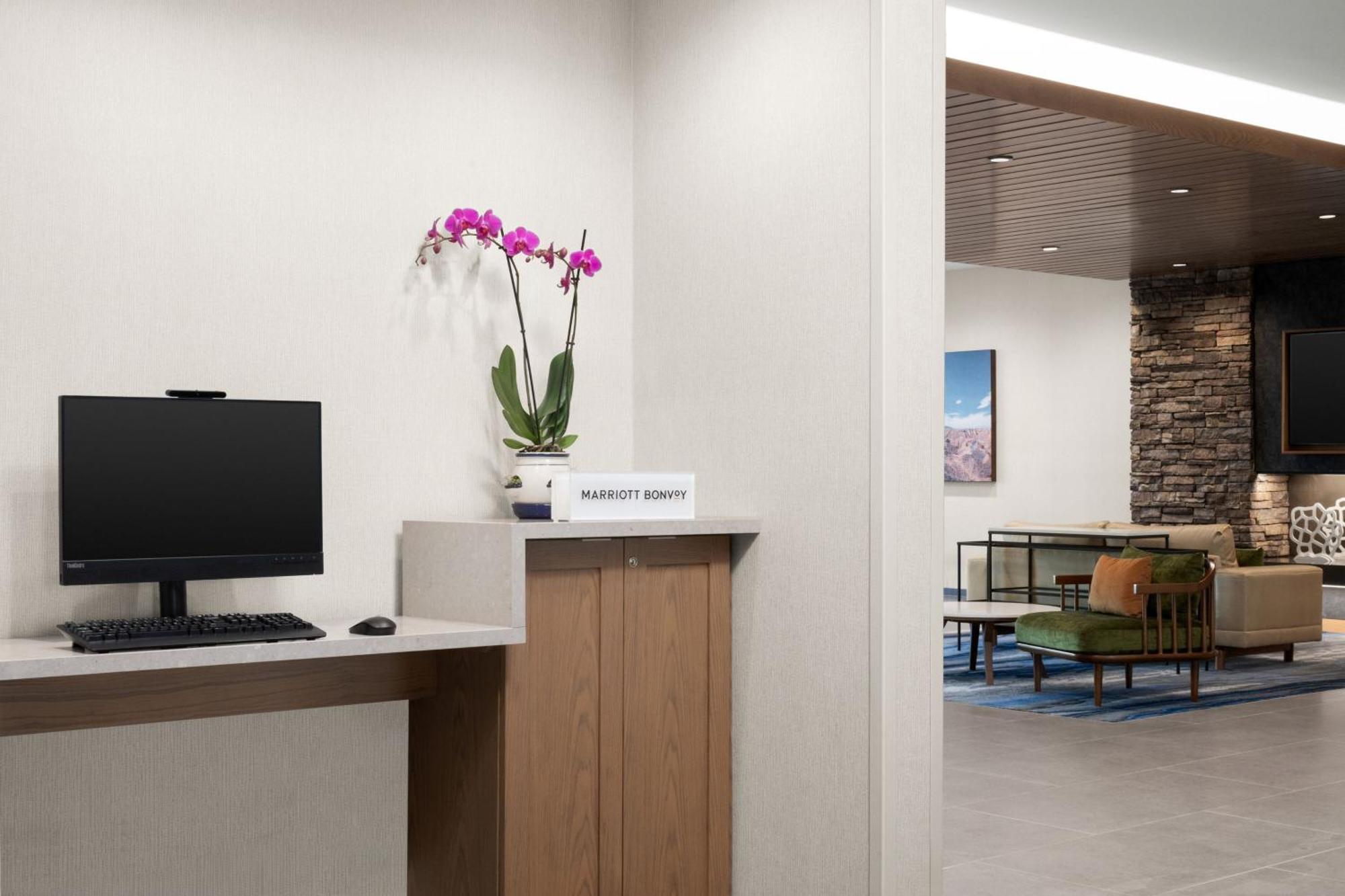 Fairfield By Marriott Inn & Suites Victorville Eksteriør bilde